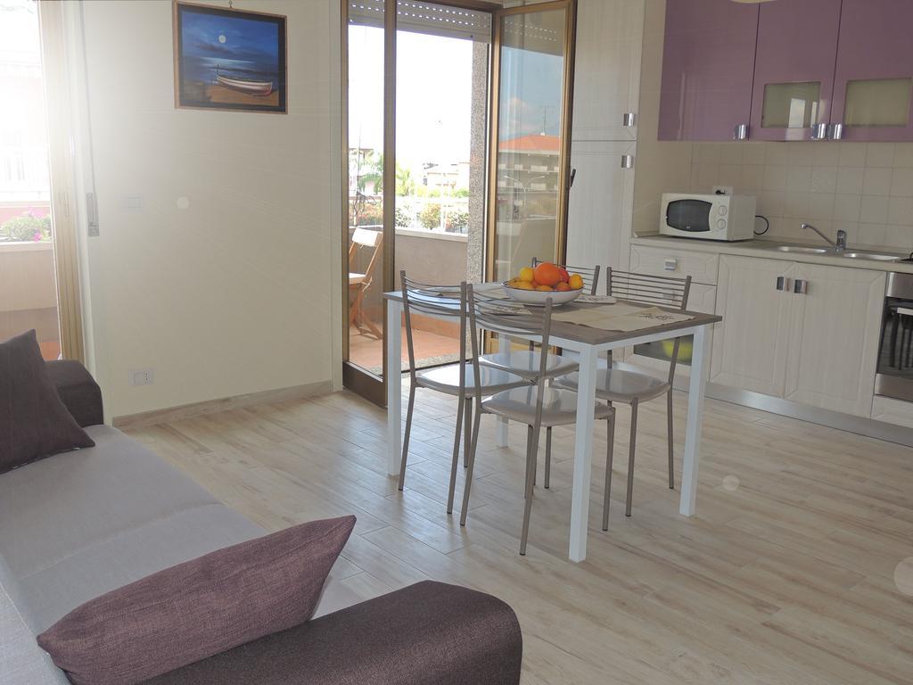 Apartment I Mastrazzi Рипосто Экстерьер фото